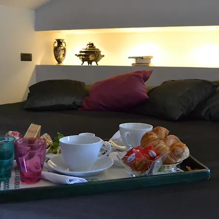 Villa Zagara Luxury Bed And Breakfast-3